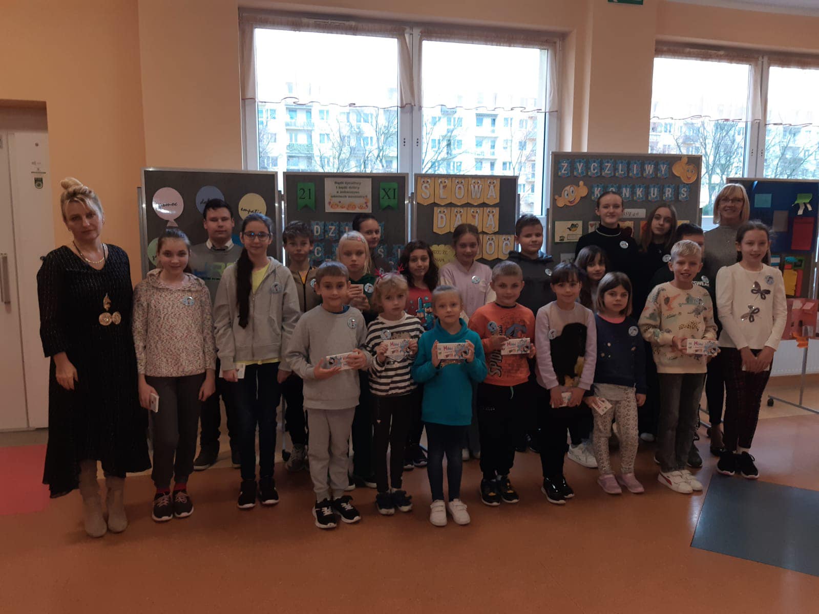 uczniowie-nagrodzeni-w-konkursie-z-okazji-dnia-zyczliwosci
