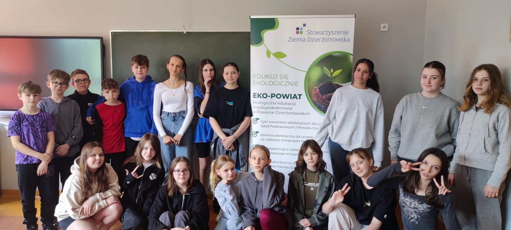 uczniowie-naszej-szkoly-ktorzy-realizuja-projekt-eko